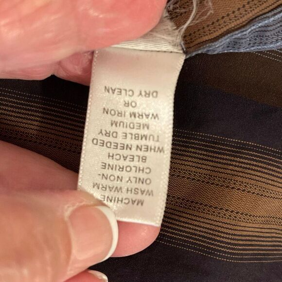 Banana Republic Men’s Blue/Brown French Cuff Dress Shirt - Picture 10 of 11